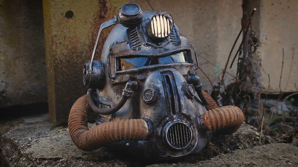 С сумками пробелму решили, теперь отзывают шлемы Fallout T-51 из-за плесени