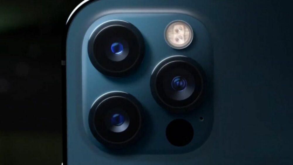 Apple: новые iPhone уже скоро Apple: новые iPhone уже скоро